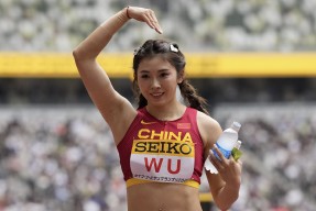 开云体育app -哈兰德重返赛场，表现优异首场状态出色，澳大利亚队观众沸腾！(哈兰德属于哪个国家队)