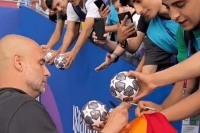 上海久事今夜临场应变；志在欧冠名次提升；球迷炸锅；团队化学反应显著的简单介绍