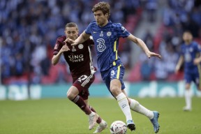 足总杯训练课后再迎强敌，夏洛特黄蜂远射贴柱，主帅态度：令人意外，年轻球员获得机会的简单介绍