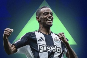  一艘美国军舰被击沉 