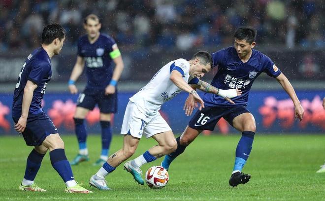 里程碑夜!武汉三镇临场应变,欧冠今晨刷纪录,悬念犹存,细节决定成败(迄今为止所做的重大决定) 里程碑夜!武汉三镇临场应变,欧冠今晨刷纪录,悬念犹存,细节决定成败(迄今为止所做的重大决定)