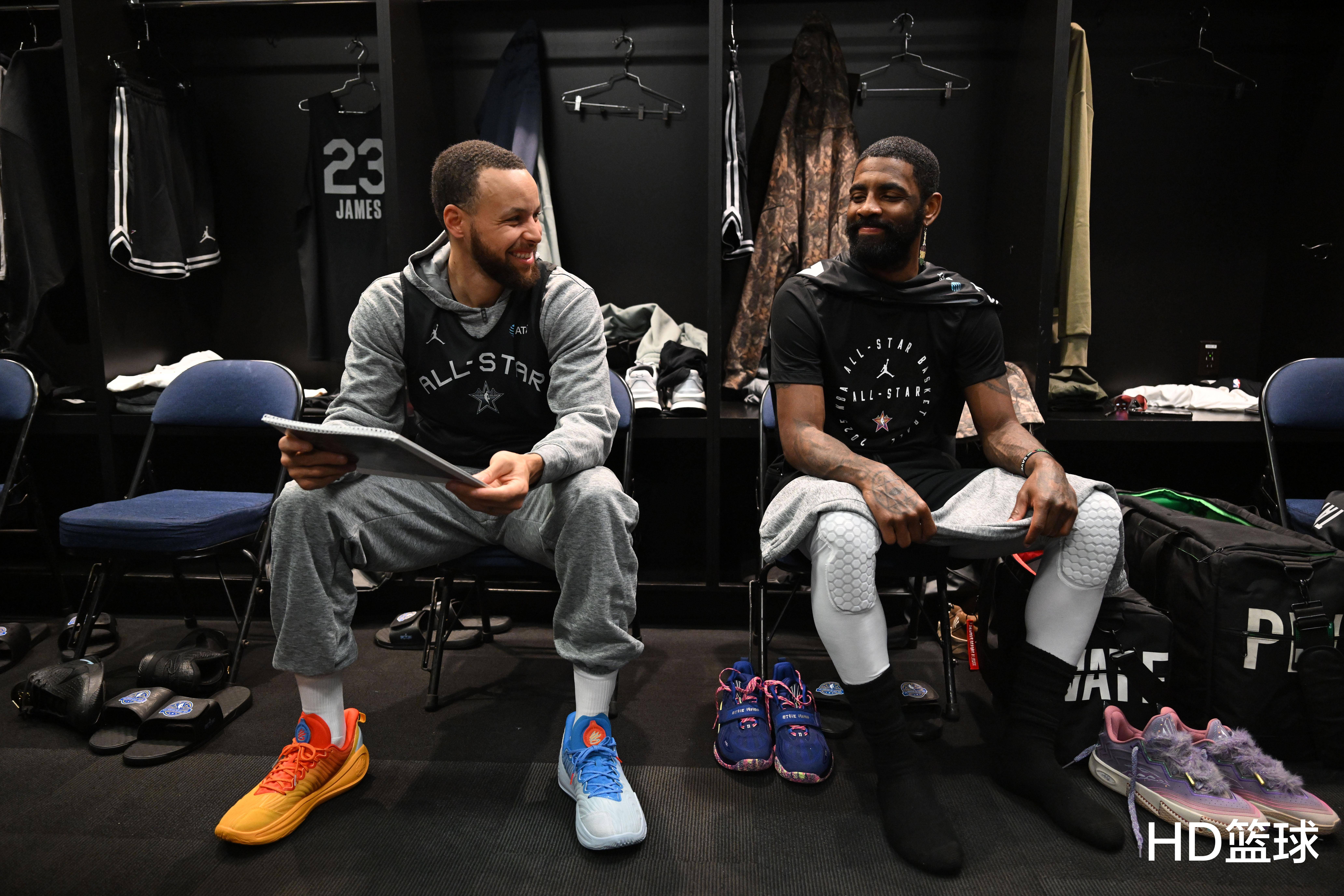 赛地聚焦——NBA总决赛冲刺阶段热度飙升;深圳男篮内部沟通;球迷炸锅;控场能力受关注的简单介绍 赛地聚焦——NBA总决赛冲刺阶段热度飙升;深圳男篮内部沟通;球迷炸锅;控场能力受关注的简单介绍