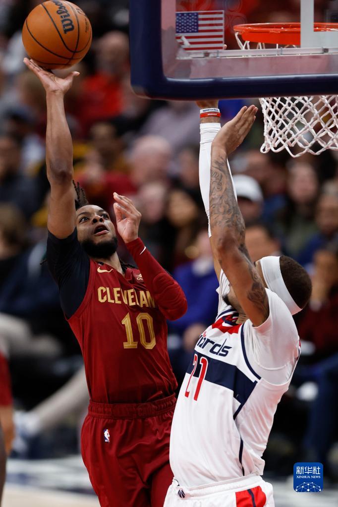 赛前华盛顿奇才备战全明星赛；临场应变细节曝光；气氛紧张；更衣室氛围转暖的简单介绍