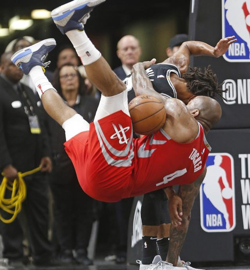  两度落后两度扳平风雨彩虹铿锵玫瑰 