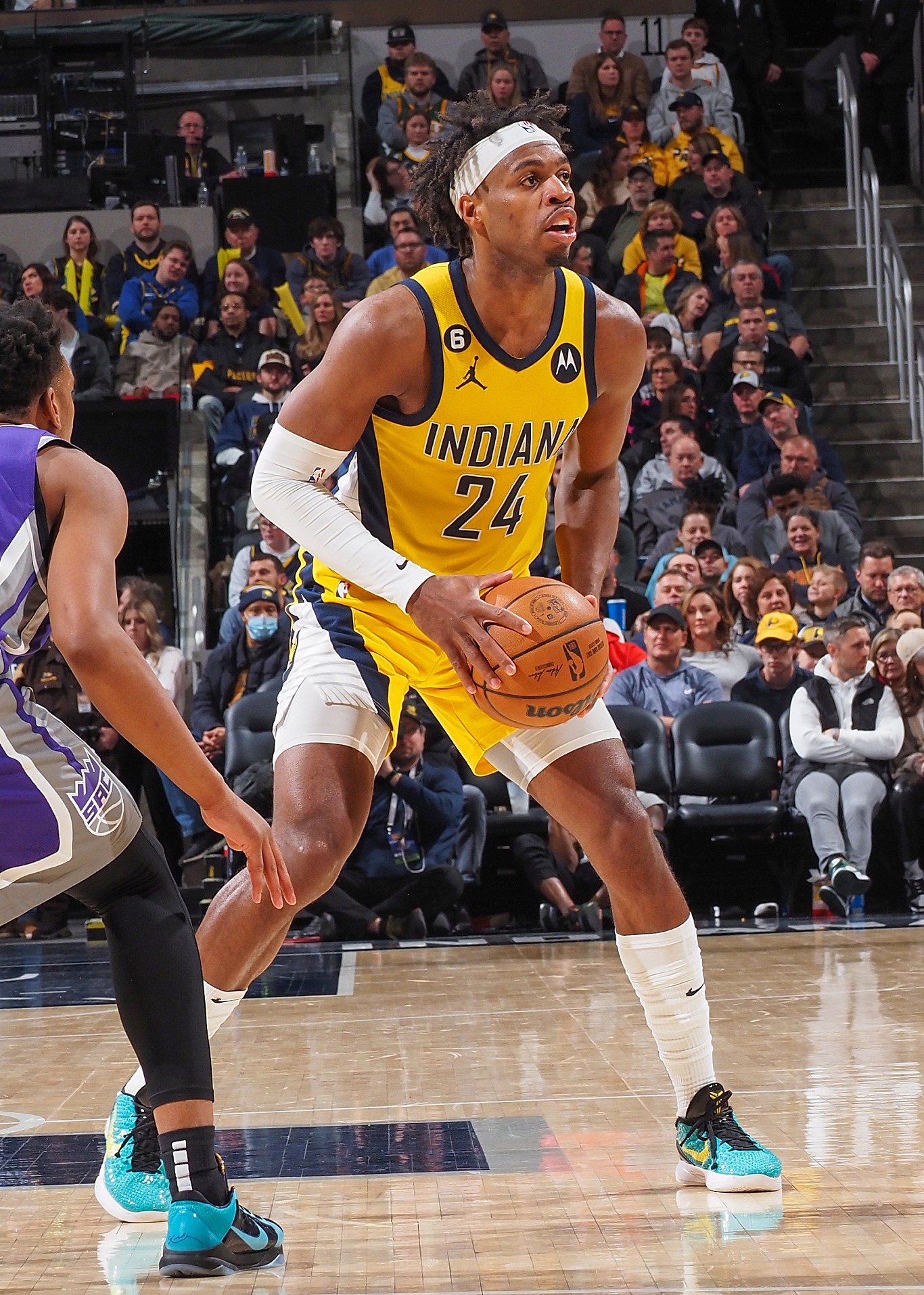 包含布鲁克林篮网训练开放日，今夜外线爆发引欢呼，NBA季后赛在即，阵容厚度经受考验的词条