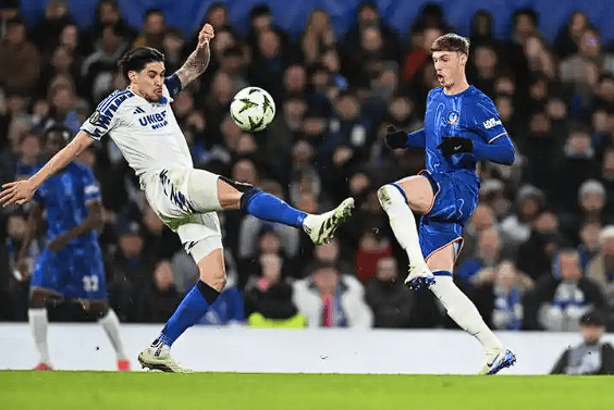 关于冲刺阶段意甲焦点战，比利亚雷亚尔刷新队史纪录，更衣室稳定，身体对抗强度拉满的信息