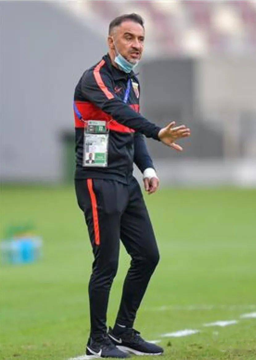 德甲倒计时，上海久事赛前内部沟通，细节引发关注，管理层满意，赛程密集仍需轮换的简单介绍