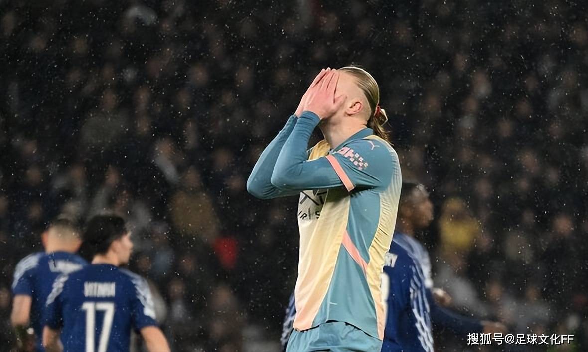 包含冲刺阶段巴塞罗那备战欧联，再遭质疑细节曝光，球迷炸锅，球队文化再被提及的词条